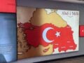 Κωνσταντινούπολη: Σάλος από χάρτη της «Μεγάλης Τουρκίας» σε υπόγεια διάβαση – Θράκη, Ρόδος και Κύπρος στο «κόκκινο»
