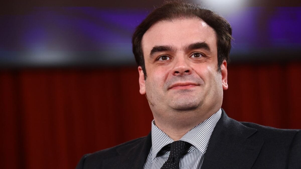 Πιερρακάκης στο ΔΝΤ: Η Ευρώπη αντέχει τα διαδοχικά σοκ – Οι αναφορές του για την Ελλάδα 1 Πιερρακάκης στο ΔΝΤ: Η Ευρώπη αντέχει τα διαδοχικά σοκ – Οι αναφορές του για την Ελλάδα