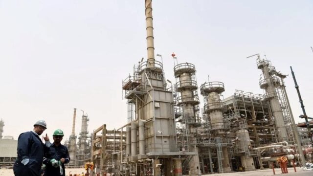 Η ExxonMobil κατέγραψε άλμα κερδών στο γ’ τρίμηνο με ώθηση από τα διυλιστήρια και κατέβαλε 4,3 δισ. δολάρια σε μερίσματα