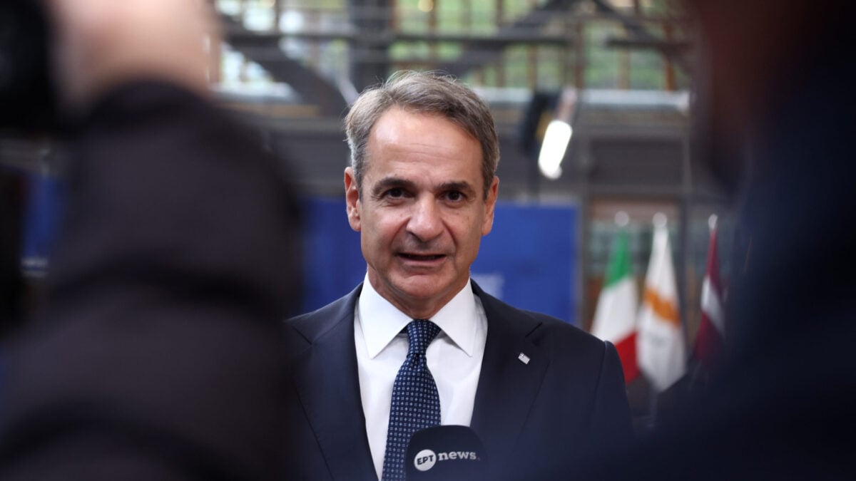 Μητσοτάκης στις Βρυξέλλες: Να πειστούν οι φειδωλοί εταίροι ότι δεν θα δεχτούμε περικοπές σε κρίσιμους πυλώνες – Ευρωπαϊκή απάντηση ζητά για το κόστος ενέργειας 1 Μητσοτάκης στις Βρυξέλλες: Να πειστούν οι φειδωλοί εταίροι ότι δεν θα δεχτούμε περικοπές σε κρίσιμους πυλώνες – Ευρωπαϊκή απάντηση ζητά για το κόστος ενέργειας