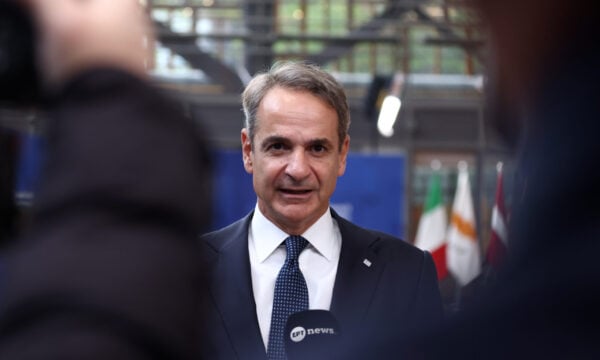 Μητσοτάκης στις Βρυξέλλες: Να πειστούν οι φειδωλοί εταίροι ότι δεν θα δεχτούμε περικοπές σε κρίσιμους πυλώνες – Ευρωπαϊκή απάντηση ζητά για το κόστος ενέργειας