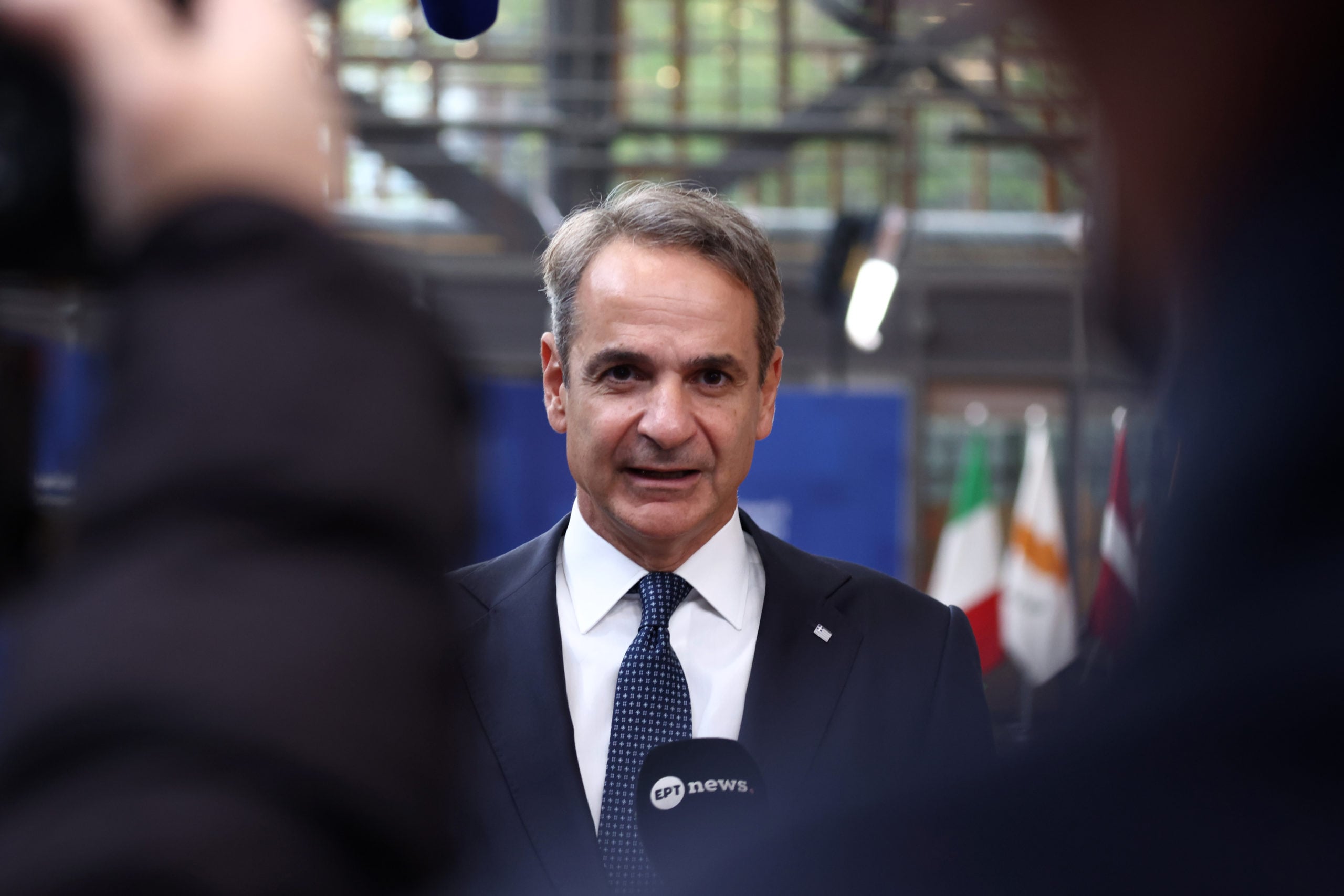 Μητσοτάκης στις Βρυξέλλες: Να πειστούν οι φειδωλοί εταίροι ότι δεν θα δεχτούμε περικοπές σε κρίσιμους πυλώνες – Ευρωπαϊκή απάντηση ζητά για το κόστος ενέργειας