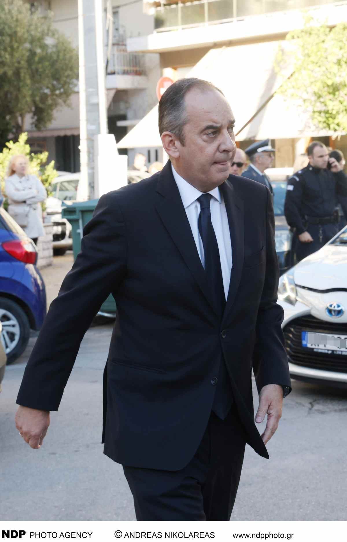 Μνημόσυνο Μαζωνάκη