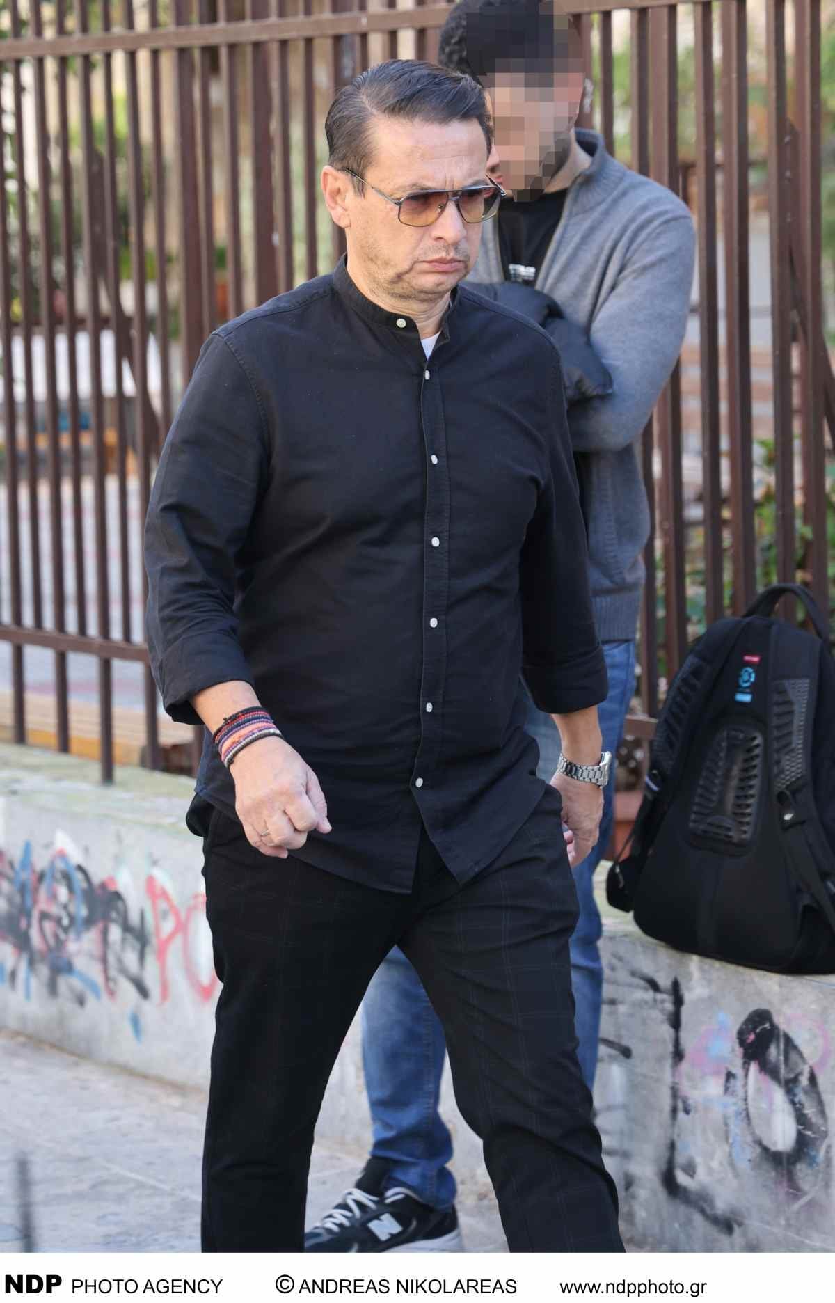 Μνημόσυνο Γιώργου Μαζωνάκη: Ποιοι δεν εμφανίστηκαν – Τα γνωστά ονόματα που έλειπαν 27 Σταύρος Νικολαΐδης