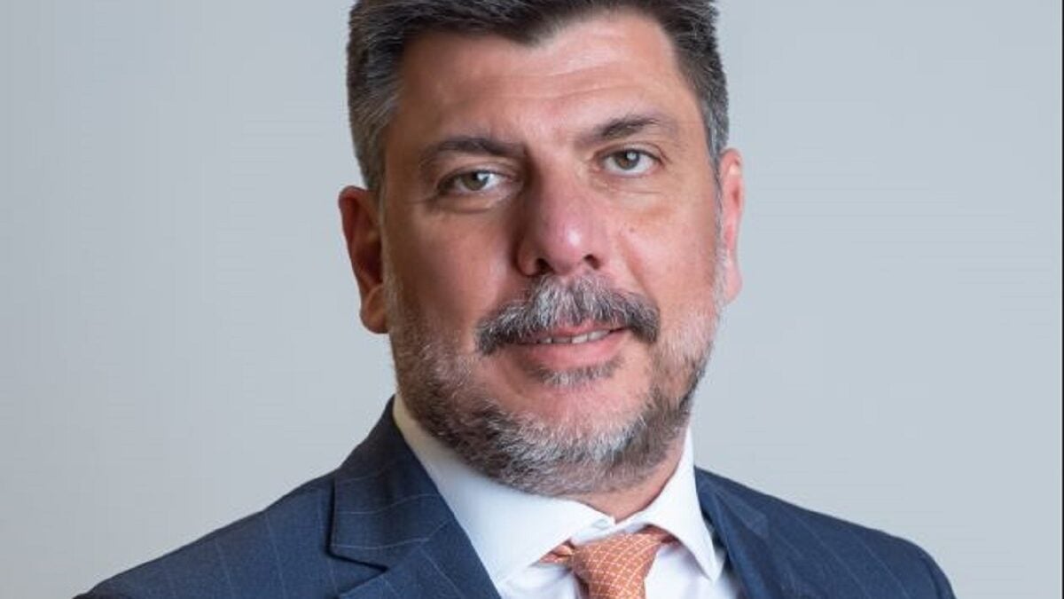 Νίκος Νικολακόπουλος: Νέα καθήκοντα ως Αντιπρόεδρος του Ομίλου Κυριακού στην Ελλάδα 1 Νίκος Νικολακόπουλος: Νέα καθήκοντα ως Αντιπρόεδρος του Ομίλου Κυριακού στην Ελλάδα