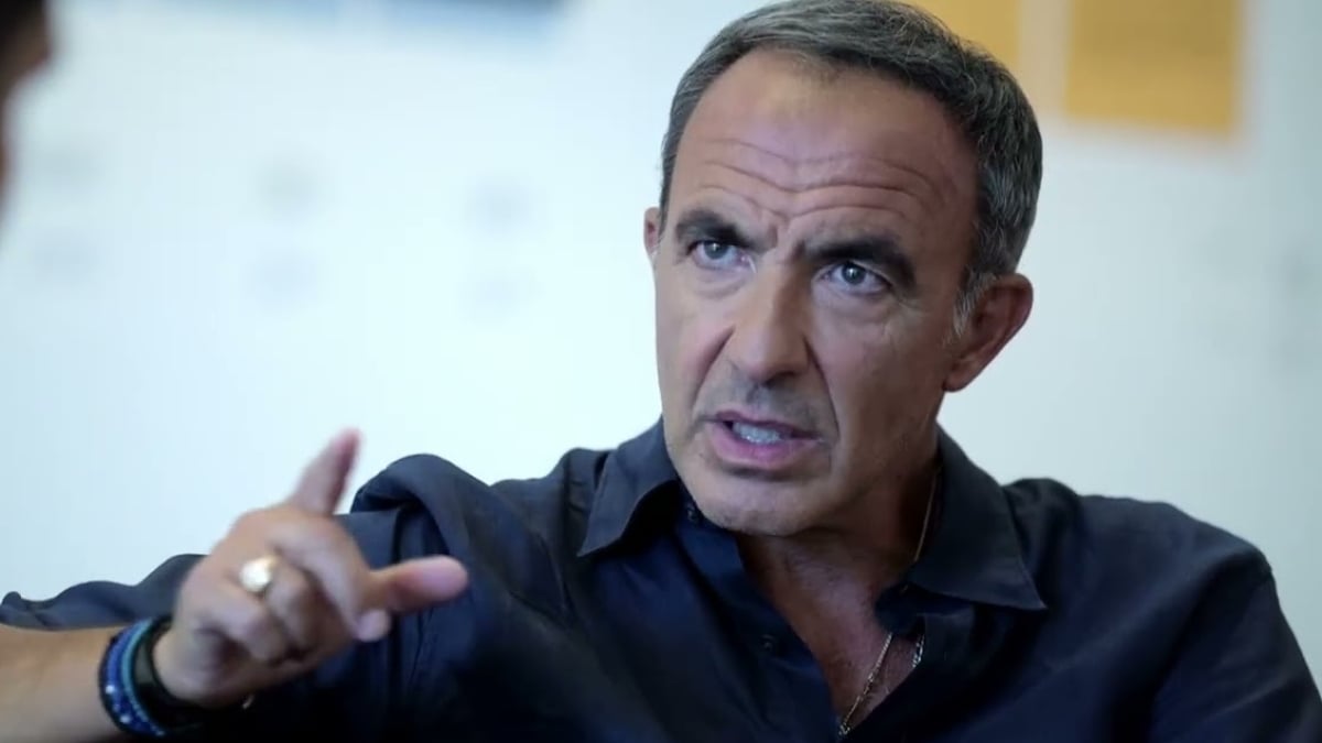 Νίκος Αλιάγας: Η φωτογραφία στην κηδεία του πατέρα του που ήταν η ωραιότερη και η πιο σκληρή της ζωής του 1 Νίκος Αλιάγας: Η φωτογραφία στην κηδεία του πατέρα του που ήταν η ωραιότερη και η πιο σκληρή της ζωής του