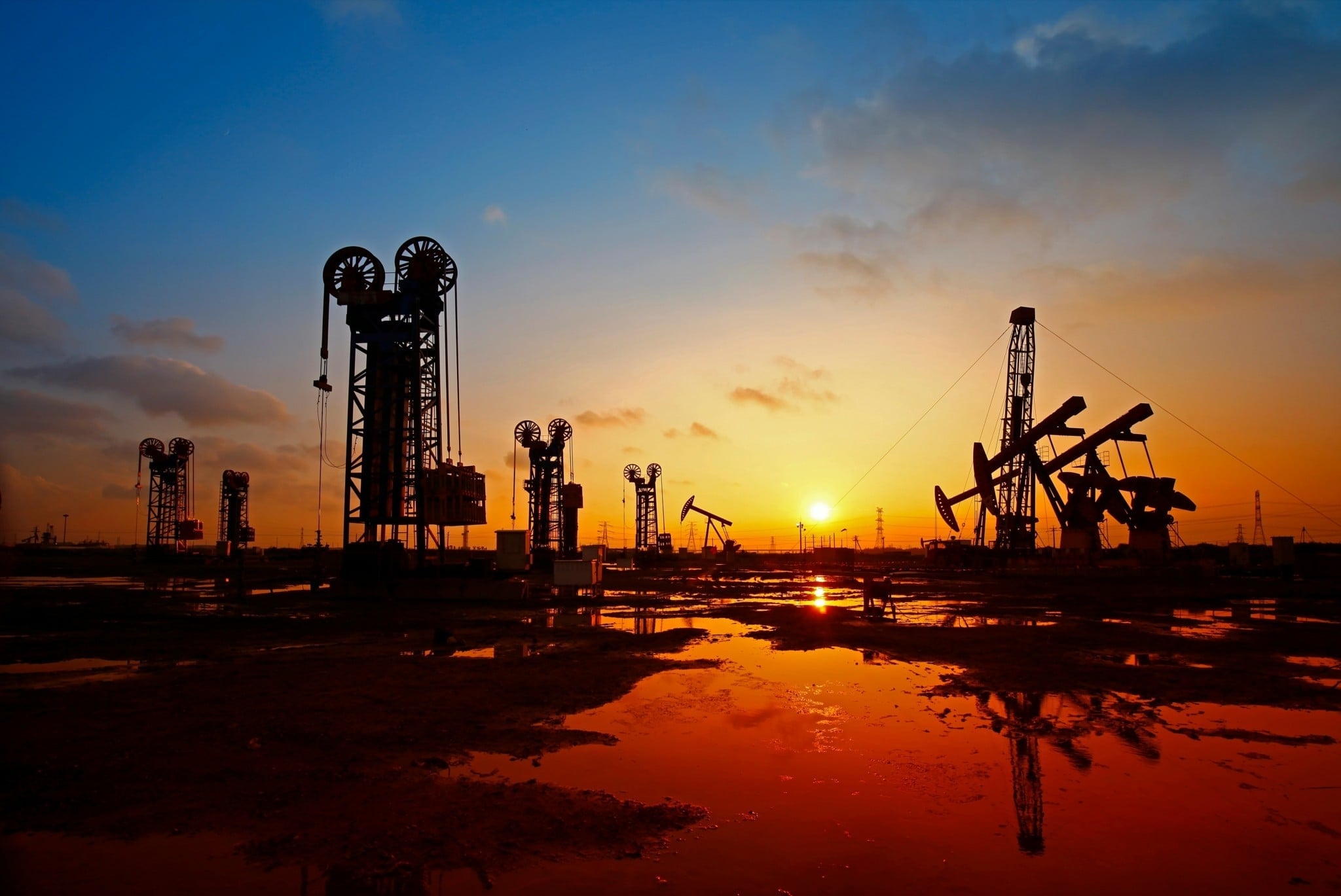 Brent στα 115 δολάρια και φυσικό αέριο πάνω από 95 ευρώ – Ελπίδες να αποφευχθεί νέο κύμα έντασης στο Ιράν