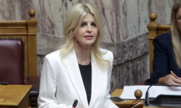 Έλενα Ράπτη: Πέθανε ο πατέρας της σε ηλικία 80 ετών