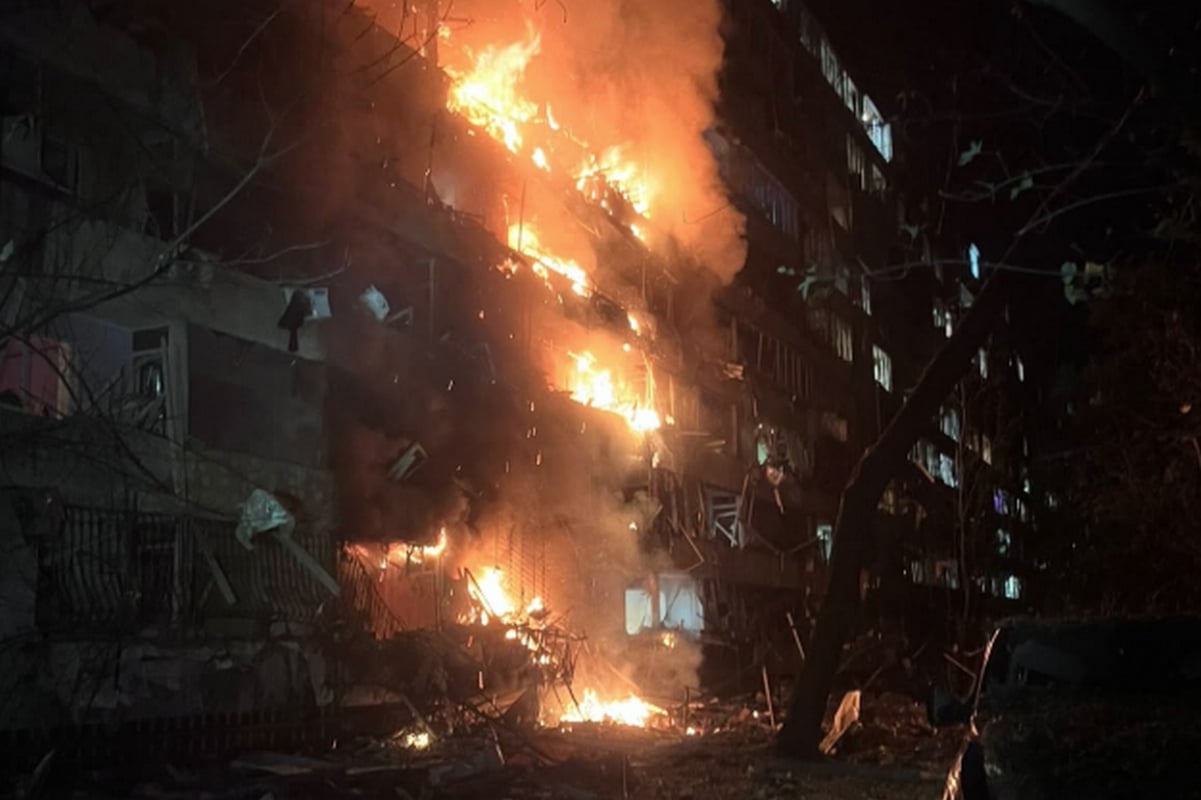 Ουκρανία: Ένας νεκρός και 17 τραυματίες από ρωσικό πλήγμα στο Κίεβο – Ζελένσκι: Δεν υπήρξε προειδοποίηση από τους συμμάχους