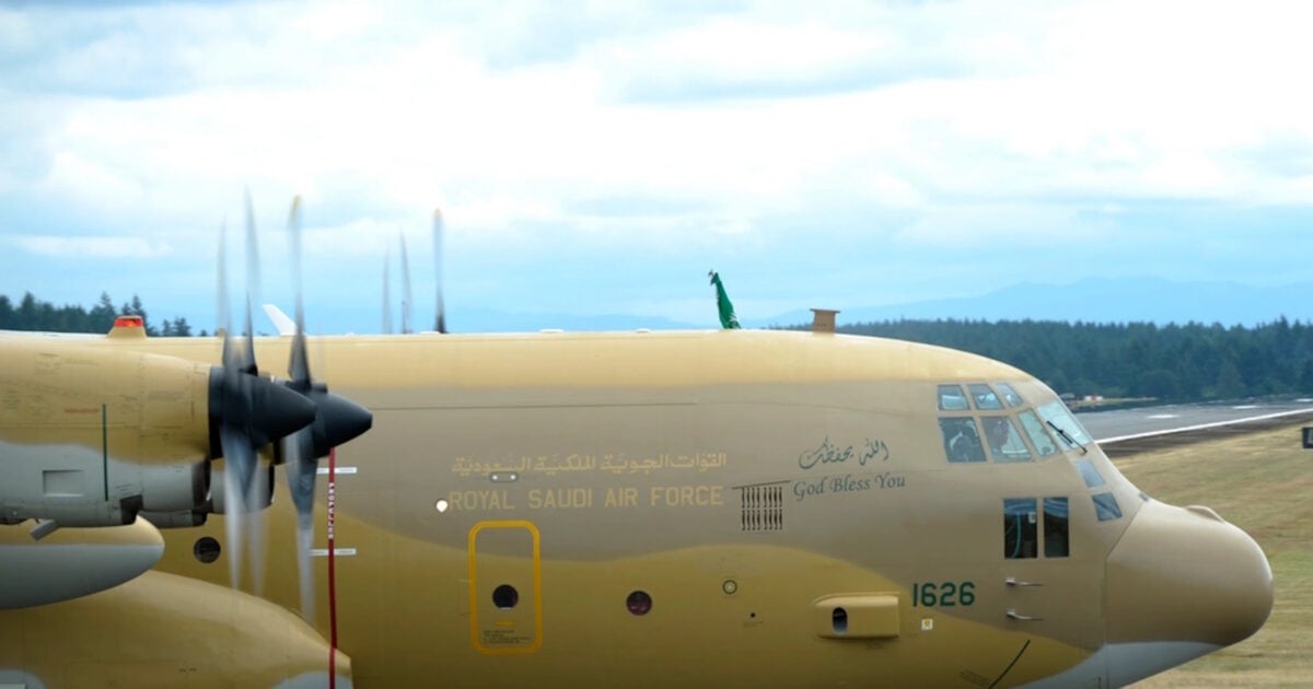 Ηράκλειο: Σαουδαραβικό C-130 με 48 επιβαίνοντες έκανε αναγκαστική προσγείωση – Παρουσίασε πρόβλημα σε κινητήρα