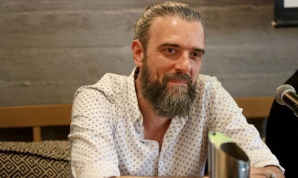 ΕΡΤ: Ανοίγει παράθυρο για τη σειρά του Σωτήρη Τσαφούλια