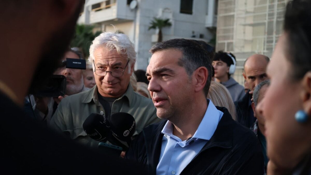 Αλέξης Τσίπρας στους αλιείς: «Χωρίς παραγωγή δεν υπάρχει ελπίδα» – Επίθεση στην κυβέρνηση για το κόστος των καυσίμων 3 Αλέξης Τσίπρας στους αλιείς: «Χωρίς παραγωγή δεν υπάρχει ελπίδα» – Επίθεση στην κυβέρνηση για το κόστος των καυσίμων