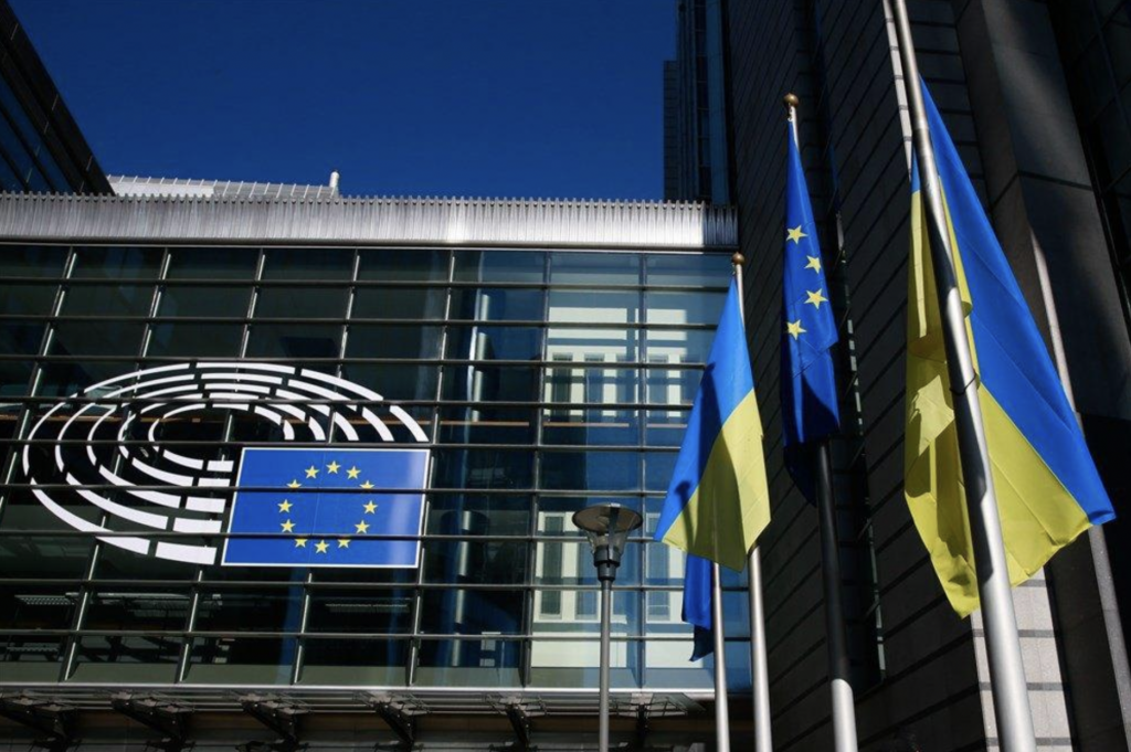 Ουκρανία: Δεν αρκούν τα 90 δισ. ευρώ της ΕΕ – Νέο χρηματοδοτικό κενό για το 2027
