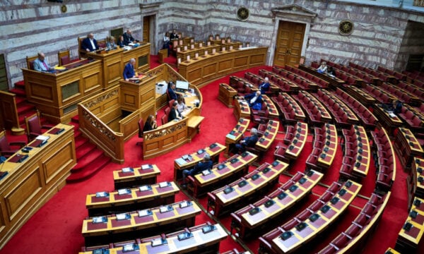 Οι συμφωνίες του ΥΠΕΘΑ με Γερμανία και Ιταλία κατατέθηκαν προς κύρωση στη Βουλή – Τι περιέχουν