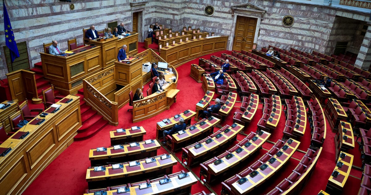Οι συμφωνίες του ΥΠΕΘΑ με Γερμανία και Ιταλία κατατέθηκαν προς κύρωση στη Βουλή – Τι περιέχουν