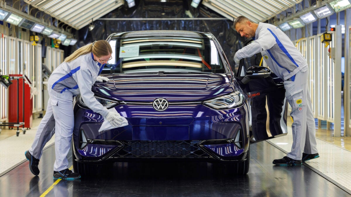 Volkswagen: Τα κέρδη κατέρρευσαν κατά 99% και οι ζημιές έφτασαν τα 5,86 δισ. ευρώ