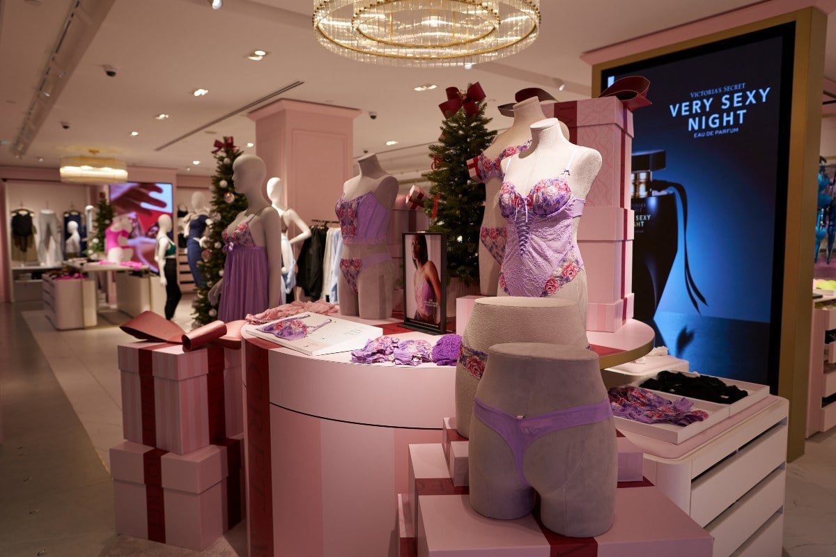 Victoria’s Secret: Η τραγική ιστορία πίσω από τα διάσημα εσώρουχα – Ο χωρισμός, η χρεοκοπία και η αυτοκτονία του ιδρυτή 11 Victoria's Secret