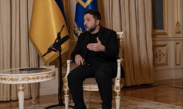 Ζελένσκι: Οι ΗΠΑ απείλησαν να σταματήσουν την ανταλλαγή πληροφοριών με την Ουκρανία – «Ο Πούτιν καταλαβαίνει μόνο τη δύναμη»