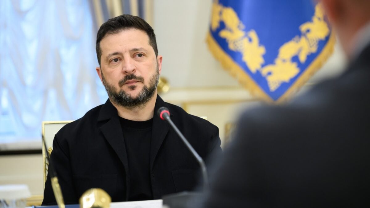 Ουκρανία: Η δυσαρέσκεια Ζελένσκι για τη συμφωνία Τραμπ-Πούτιν – «Η επιλογή της Ρωσίας είναι ο πόλεμος» και το μήνυμα για τις επιθέσεις 1 Ουκρανία: Η δυσαρέσκεια Ζελένσκι για τη συμφωνία Τραμπ-Πούτιν – «Η επιλογή της Ρωσίας είναι ο πόλεμος» και το μήνυμα για τις επιθέσεις