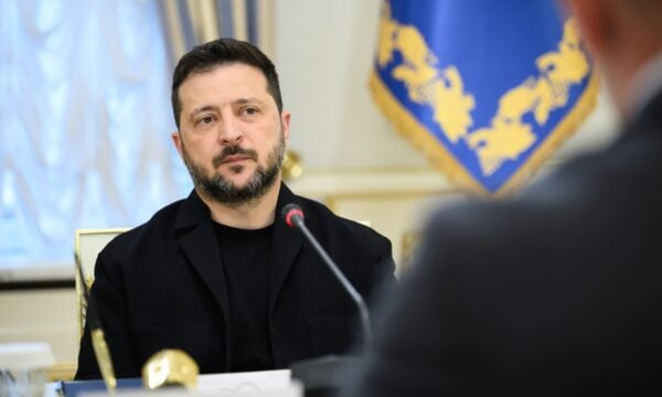 Ουκρανία: Η δυσαρέσκεια Ζελένσκι για τη συμφωνία Τραμπ-Πούτιν – «Η επιλογή της Ρωσίας είναι ο πόλεμος» και το μήνυμα για τις επιθέσεις