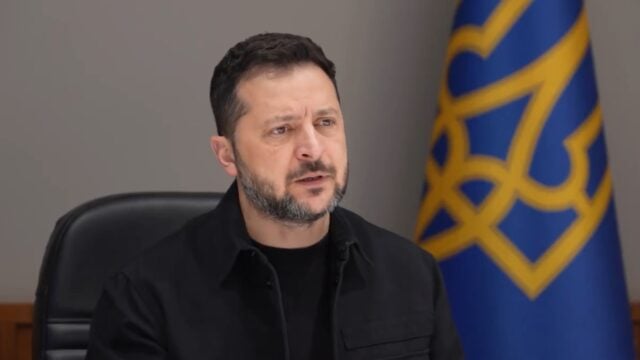 WSJ: Η Ουκρανία αναστέλλει προσωρινά τις επιδρομές σε ρωσικά διυλιστήρια μετά τις πιέσεις Τραμπ