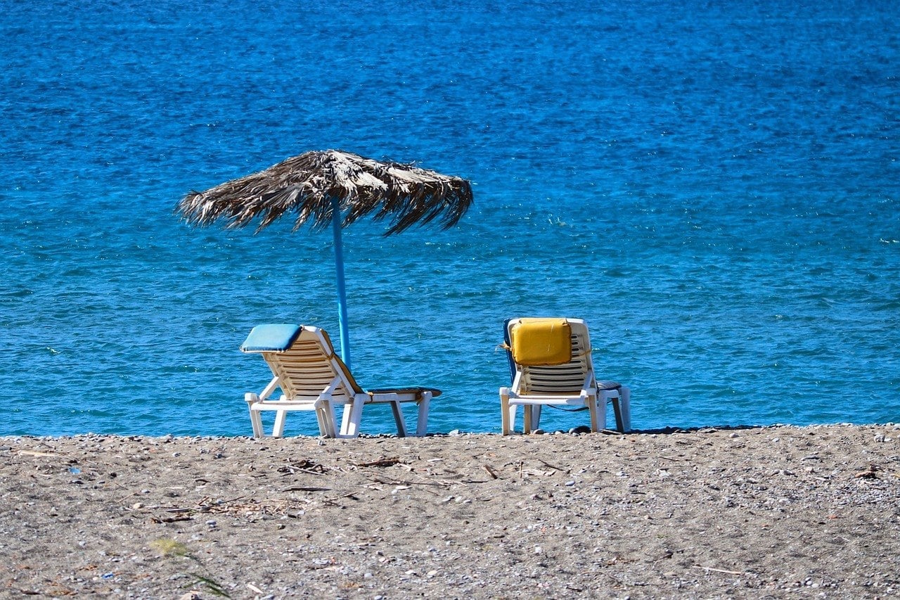 DW: 12 νεκροί σε δύο ναυάγια μεταναστών σε Λέσβο και Σάμο