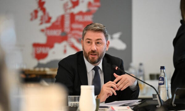 Νίκος Ανδρουλάκης: «Επαναφέρουμε» την προστασία της πρώτης κατοικίας σε βίντεο στο TikTok