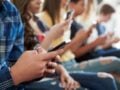 Ανήλικοι και social media: Τι προβλέπει το νομοσχέδιο για την απαγόρευση πρόσβασης κάτω των 15 ετών – 10 ερωτήσεις και απαντήσεις