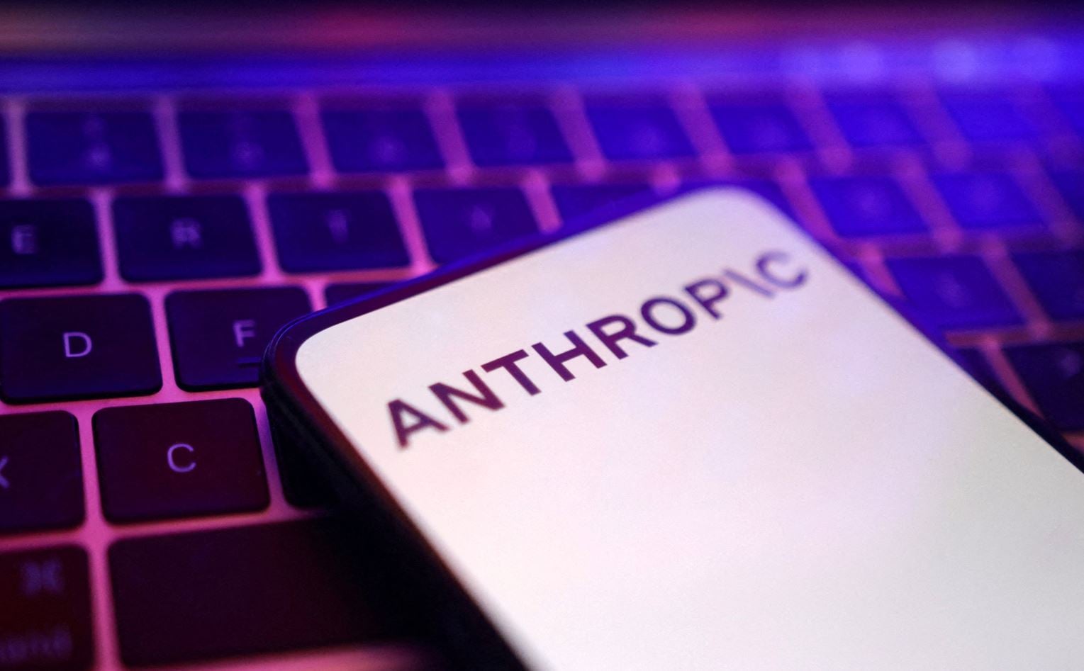 Anthropic: Μοντέλο Τεχνητής Νοημοσύνης υπέβαλε ψευδή αναφορά για φόνο στην αστυνομία