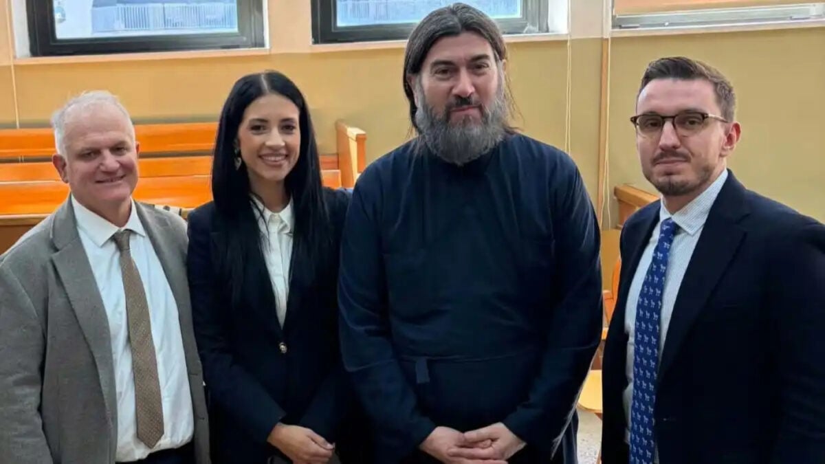 Κιβωτός του Κόσμου: Αθώος ο πατέρας Αντώνιος και οι παιδαγωγοί σε Πωγωνιανή και Κόνιτσα – «Σήμερα δικαιώνεται το μεγάλο μας έργο»