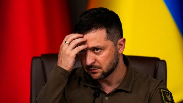 Ουκρανία: Ο Ζελένσκι καταγγέλλει «Έναν μήνα περιμένουμε την υπογραφή Χέγκσεθ για τους Patriot» – Οι πύραυλοι έχουν ήδη πληρωθεί