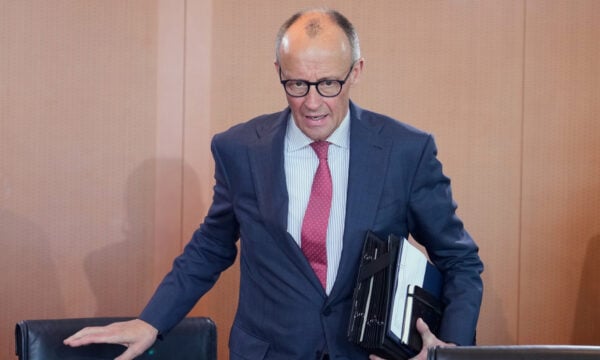 Φρίντριχ Μερτς στη Σύνοδο Κορυφής: Ζητά αύξηση της ευρωπαϊκής χρηματοδότησης για τη στήριξη της Ουκρανίας