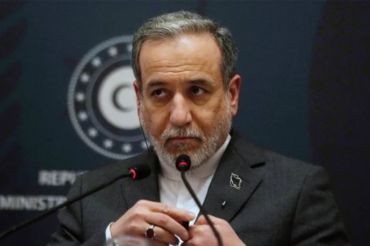 Αραγτσί: Απορρίπτει ότι το Ιράν εμπλέκεται στο περιστατικό στη RAF Fairford – «Ψάχνετε προς λανθασμένη κατεύθυνση»