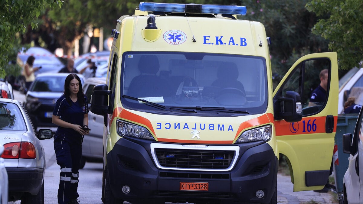 Κεφαλονιά: Επιχείρηση για την ανάσυρση άνδρα χωρίς τις αισθήσεις του από φρεάτιο 1 Κεφαλονιά: Επιχείρηση για την ανάσυρση άνδρα χωρίς τις αισθήσεις του από φρεάτιο