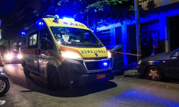 Τρίκαλα: Νεκρή 80χρονη και πέντε τραυματίες σε τροχαίο – Στο ίδιο αυτοκίνητο επέβαιναν πέντε ηλικιωμένοι