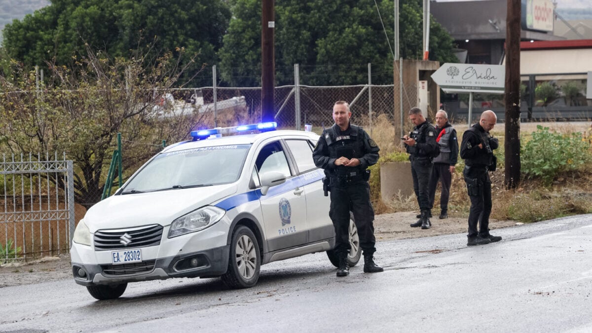 Ρέθυμνο: Σε εξέλιξη η αναζήτηση κτηνοτρόφου στις Καρίνες – Η κακοκαιρία δυσκολεύει τον εντοπισμό του 1 Ρέθυμνο: Σε εξέλιξη η αναζήτηση κτηνοτρόφου στις Καρίνες – Η κακοκαιρία δυσκολεύει τον εντοπισμό του