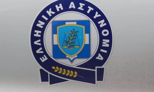 Θεσσαλονίκη: 29χρονος τραυματίστηκε με αιχμηρό αντικείμενο επειδή δεν παρέδωσε το πατίνι του