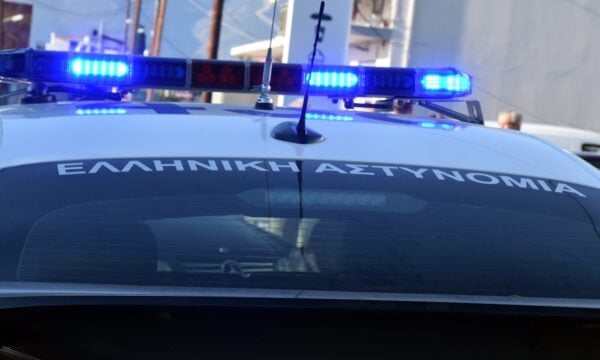 Σαρωνίδα: Συνελήφθη 44χρονος που αναζητούνταν για φόνο επί 23 χρόνια – Τον κατήγγειλε η πρώην σύντροφός του