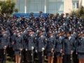 «Το Χωριάτικο»: Αστυνομικός από τη Μύκονο «σφύριζε» για ελέγχους – Η αλυσίδα χορηγούσε χριστουγεννιάτικες γιορτές συνδικαλιστών της ΕΛ.ΑΣ