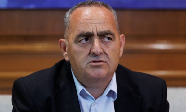 Μπελέρης: Η Αλβανία ολισθαίνει προς το μοντέλο της Λατινικής Αμερικής, με πολύ πλούσιους και πολύ φτωχούς – Η κυβέρνηση Ράμα έχει αποτύχει να απαντήσει στα αιτήματα της κοινωνίας