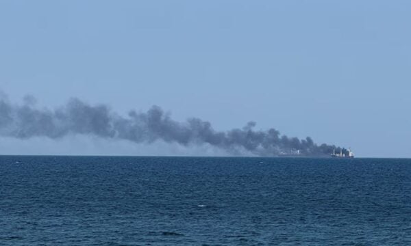 Μαύρη Θάλασσα: Η Ρωσία χτύπησε εμπορικό πλοίο με σημαία Λιβερίας στην Οδησσό – 1 νεκρός και 3 τραυματίες