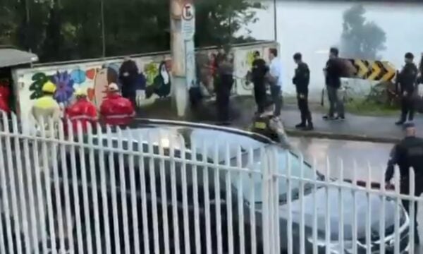 Βραζιλία: Άνδρας κράτησε ομήρους 13 παιδιά σε σχολείο και απείλησε να τα κάψει ζωντανά – Νεκρός από πυρά αστυνομικών