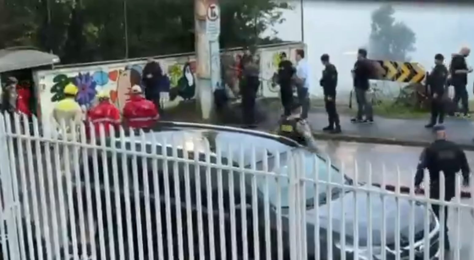 Βραζιλία: Άνδρας κράτησε ομήρους 13 παιδιά σε σχολείο και απείλησε να τα κάψει ζωντανά – Νεκρός από πυρά αστυνομικών