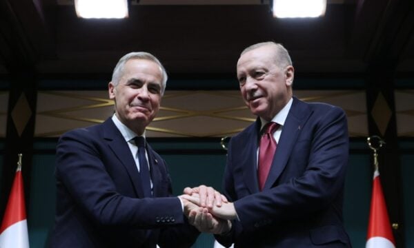 Καναδάς: Εγκαινιάζει στρατηγική εταιρική σχέση με την Τουρκία – Στενότερη συνεργασία σε άμυνα και πυρηνική ενέργεια