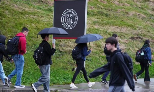 Πανεπιστήμιο Κορνέλ: Η υπόθεση ομαδικού βιασμού που έγινε εθνικό σκάνδαλο στις ΗΠΑ – Νέο #MeToo το «Είμαι η Jane Done»