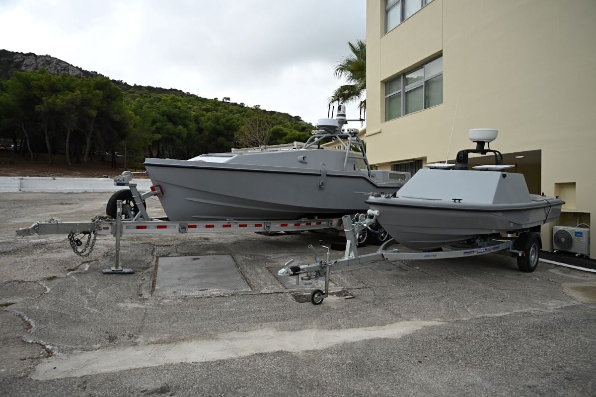 USV Saronic Corsair: Το drone επιφανείας που προμηθεύεται το Πολεμικό Ναυτικό – Η δράση του στην επιχείρηση «Epic Fury» των ΗΠΑ στο Ιράν