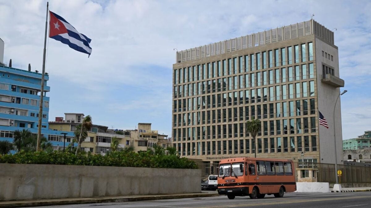 Κούβα: Η Αβάνα βλέπει «Απελπισία» στην έκκληση της Ουάσινγκτον για συνεργασία με τη CIA 1 Κούβα: Η Αβάνα βλέπει «Απελπισία» στην έκκληση της Ουάσινγκτον για συνεργασία με τη CIA