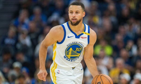 NBA Cup: Ο Στεφ Κάρι νίκησε τον Λούκα Ντόντσιτς με συγκλονιστική ανατροπή και τον έριξε στο παρκέ με ντρίμπλα