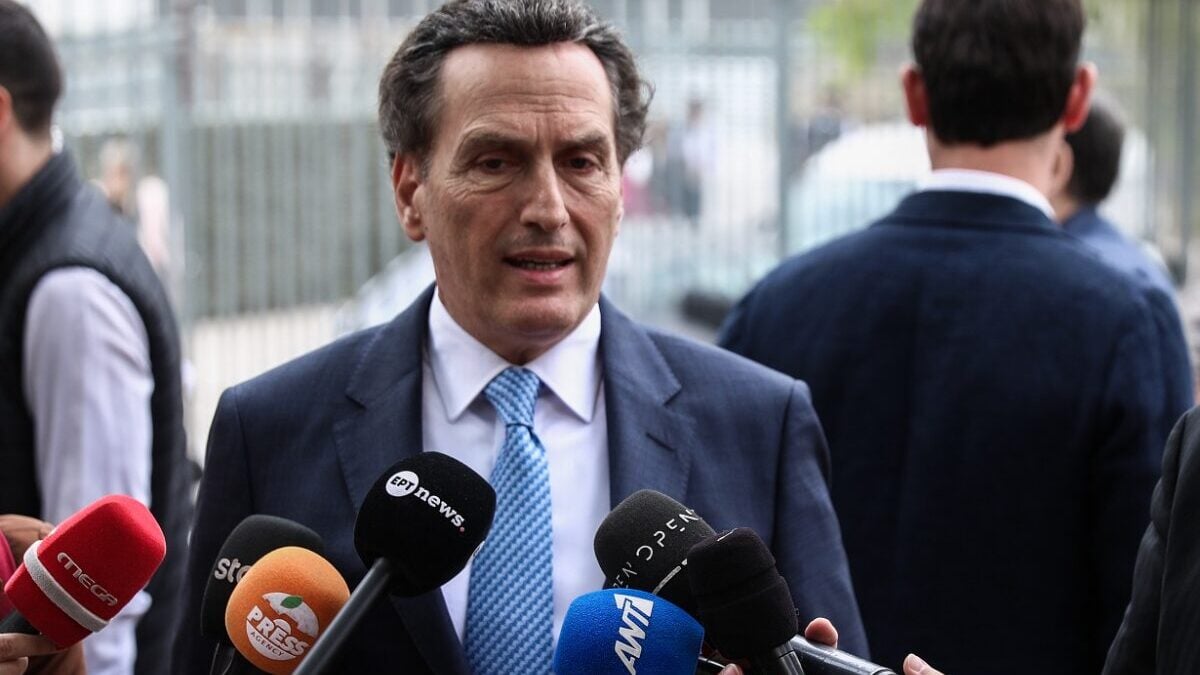 Μιχάλης Δημητρακόπουλος: Η συμφωνία Άννας Βίσση-Νίκου Καρβέλα χάλασε σε έναν όρο – Τα €1,5 εκατ. και η διαγραφή €500.000 5 Μιχάλης Δημητρακόπουλος: Η συμφωνία Άννας Βίσση-Νίκου Καρβέλα χάλασε σε έναν όρο – Τα €1,5 εκατ. και η διαγραφή €500.000