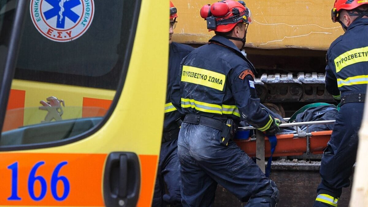 Αποκαταστάθηκε η λειτουργία στους αριθμούς έκτακτης ανάγκης 100, 166 και 199 – Τι προκάλεσε το πρόβλημα 1 Αποκαταστάθηκε η λειτουργία στους αριθμούς έκτακτης ανάγκης 100, 166 και 199 – Τι προκάλεσε το πρόβλημα